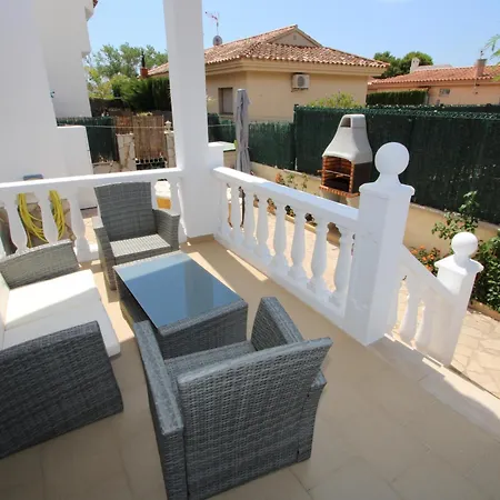 Casa Cerca Del Mar Con Piscina Privada, Admite Mascotas, Wifi Gratuito, Opcion Aire Acondicionado - Es-184-61 Deltebre